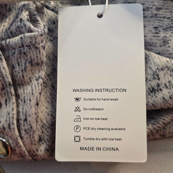 Suvimuga Hoodie Adult S Gray Check Graphic Deer Print 1/3 Snap Drawstrings NWT - Picture 5 of 15